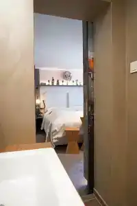 Boutique im Auracher Löchl - 57