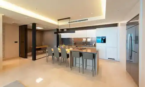 Lct Residence - 77