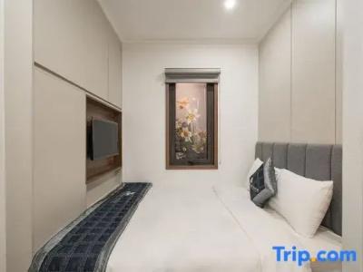 Narcissus & Apartment - 22