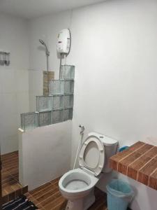Lanta Fa Rung Beach Resort - 40