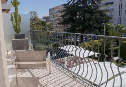 Hôtel Le Canberra - 82