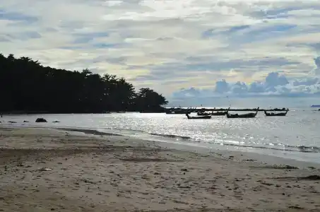 Banana Beach Resort - 13