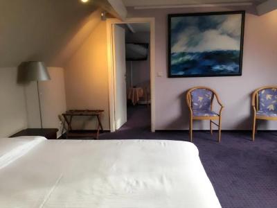 Claridge - 15