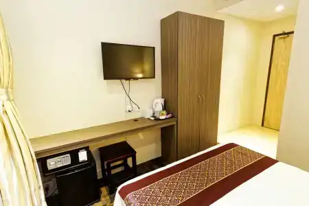 The Noble (Sg Clean) - 3