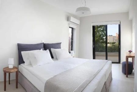 Aethrion Boutique Homes - 80