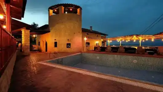 Diamond Suites - 39