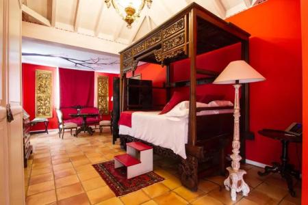 Hacienda de Abajo-Adults Only - 84