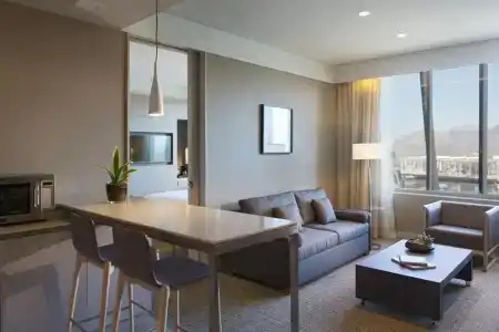 Courtyard by Marriott Las Condes - 58
