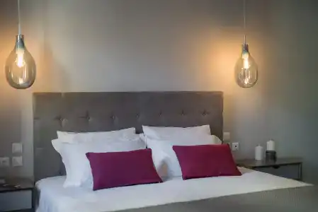 Bluebell Luxury Suites - 4