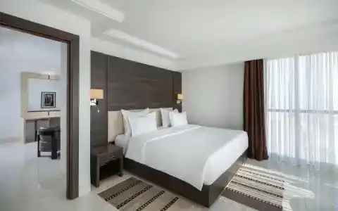 Radisson - 54
