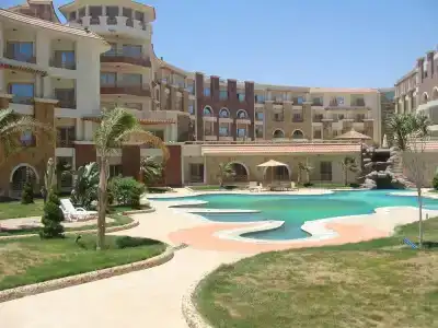 Royal Beach Serviced - 34