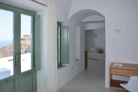 Cliff Side Suites - 33