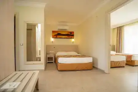 Gardenia Beach - 54