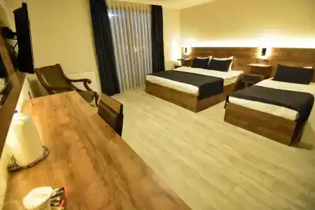 Sandal Otel - 104