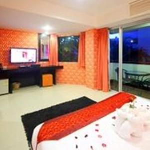 7q Patong Beach - Sha Certified - 2