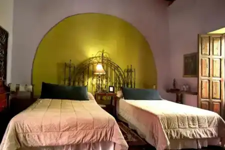 Meson Sacristia de la Compañia Boutique - 3
