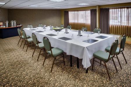 DoubleTree by Hilton City Center - 29