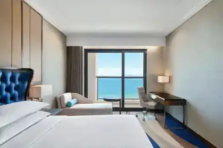 Four Points by Sheraton Danang - 75