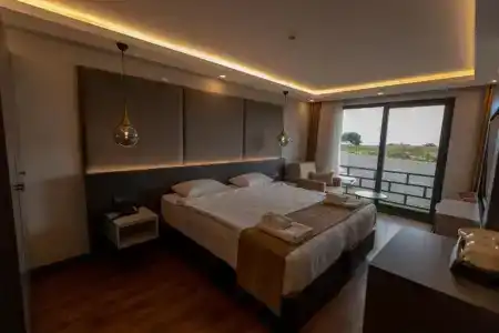 Santana Otel - 197