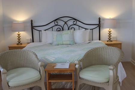 Red Horse Inn - 25