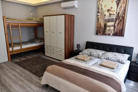 Corvin Point Rooms and - 28