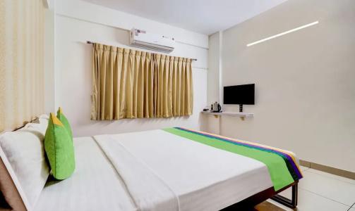 Treebo Trend Saga Comforts Rajajinagar - 11