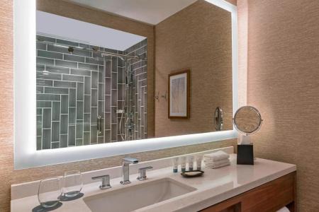 The Westin Galleria Houston - 36