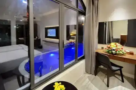 Crown Nguyen Hoang - 23