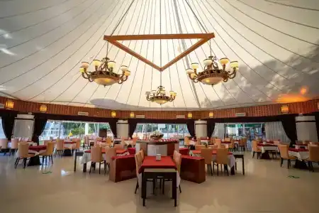 Latanya Park Resort - 33