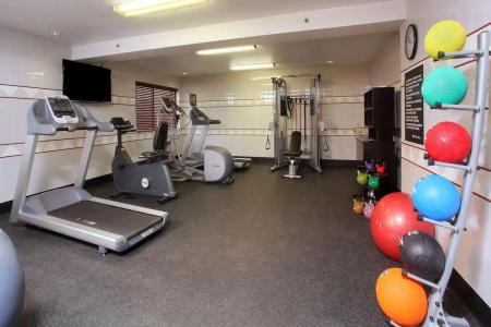 Quality Inn Oakwood - 23