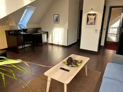 Nh Frankfurt Villa - 12