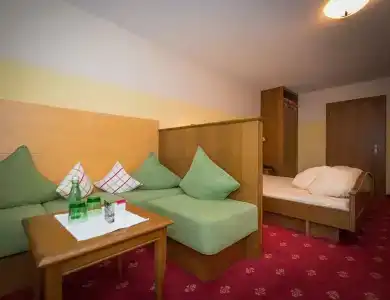 Krone Tirol - 3