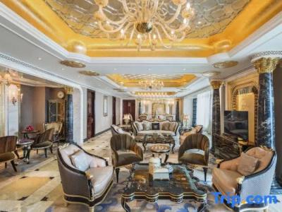 Wanda Reign Wuhan - 136