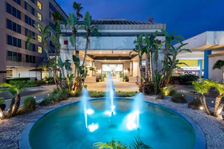 Ramada by Wyndham Kissimmee Gateway - 14