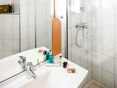 ibis Utrecht - 30