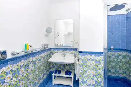 Relais Maresca Luxury Small - 9