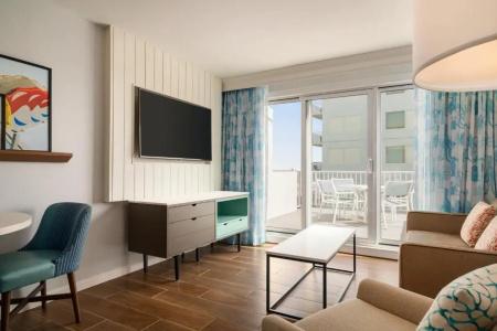DoubleTree by Hilton Ocean City Oceanfront - 172