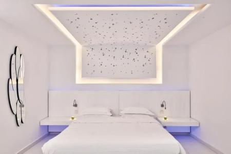 So White Club Resort - 84