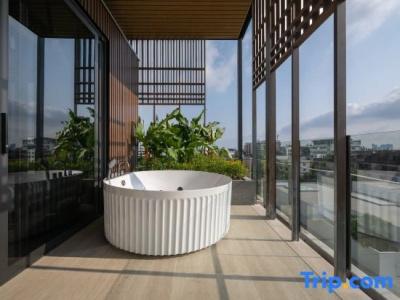 Shan Villas Sukhumvit - 271