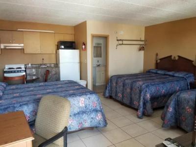 Cloud 9 Inn - 10
