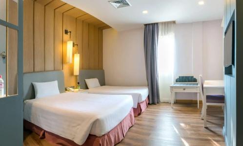 Royal Rattanakosin - 8