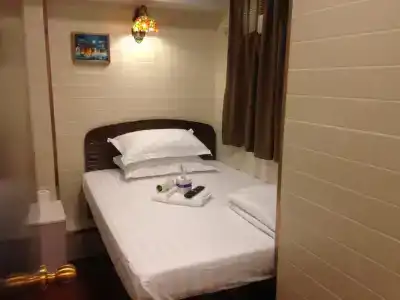 Hk Peace - 11