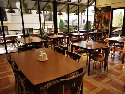 Vere Palace - 16