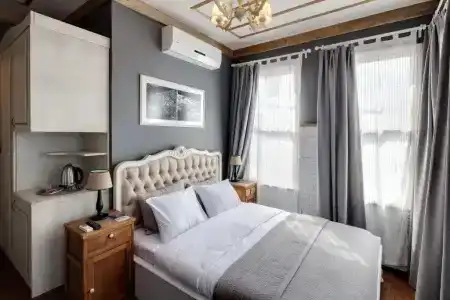 Loka Suites - 26