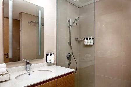 Holiday Inn & Suites Dubai Science Park, An Ihg - 31