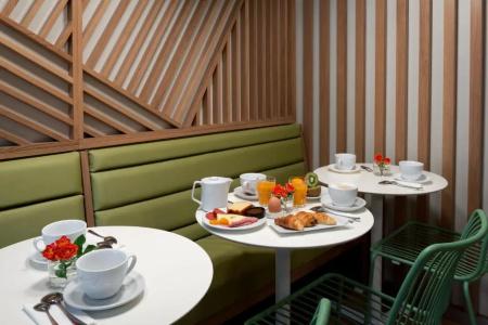 Quality & Suites Bercy Bibliothèque by HappyCulture - 11