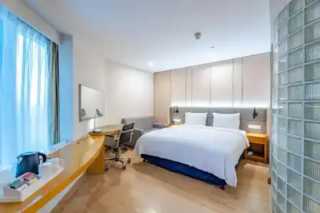 Holiday Inn Express Jinqiao Central, An Ihg - 33