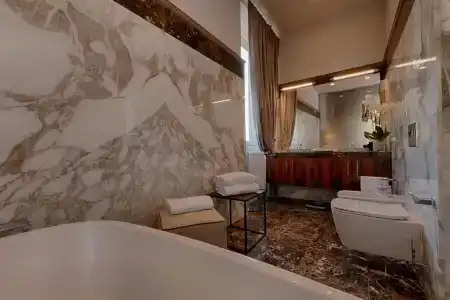 Donati Luxury Tower Suites - 259
