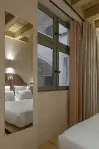 Hôtel Saint-Paul - 11