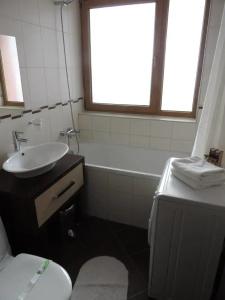 Monte Carlo Palace Suites - 13